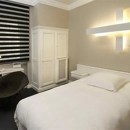 Hotel Park - Handwritten Collection